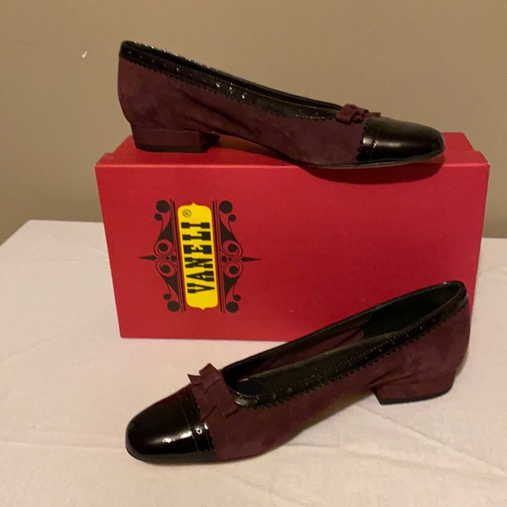 Vaneli Flavia flats